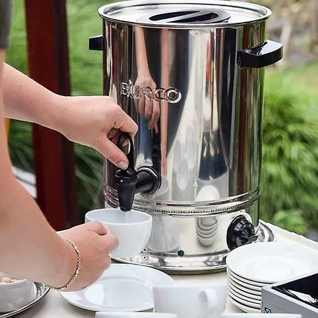 Séjour à la ferme Model Farm