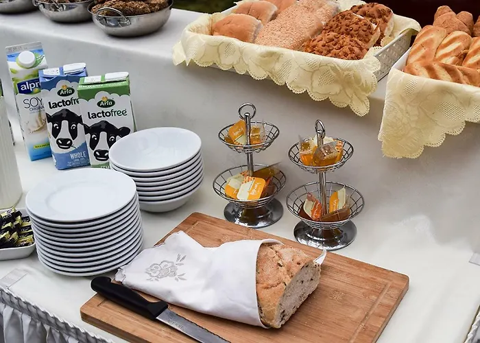 Фермерский дом Model Farm *