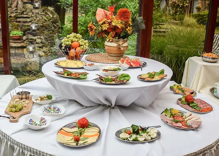 Фермерский дом Model Farm Брадфорд