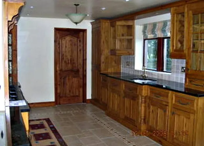 Model Farm 팜스테이 브래드퍼드